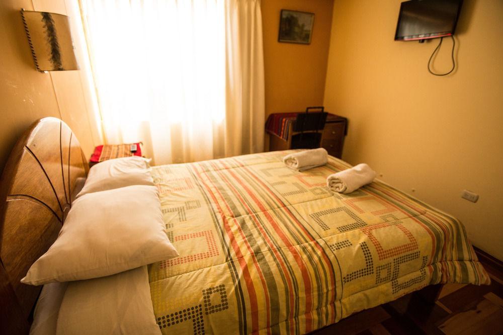 Hostal Atlantis Cusco Exterior photo