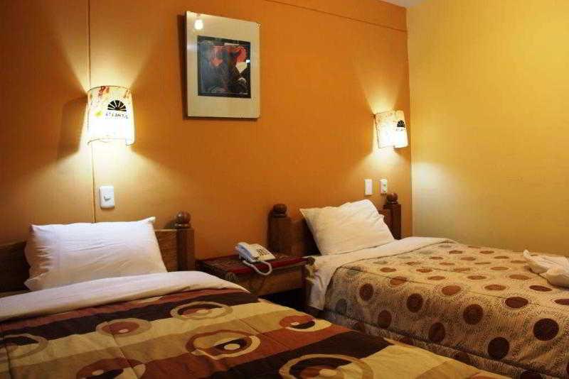 Hostal Atlantis Cusco Exterior photo