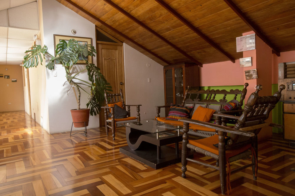 Hostal Atlantis Cusco Exterior photo