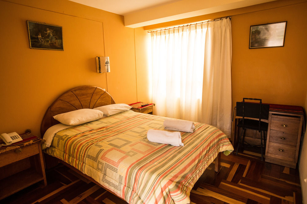 Hostal Atlantis Cusco Exterior photo