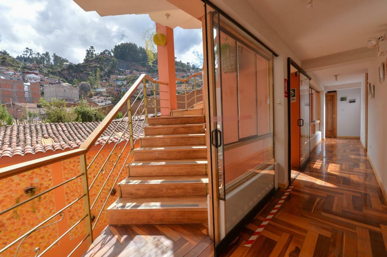 Hostal Atlantis Cusco Exterior photo